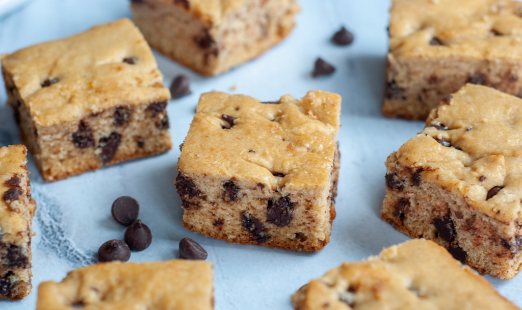 Chocolate Chip Cookie Bars - Macrostax