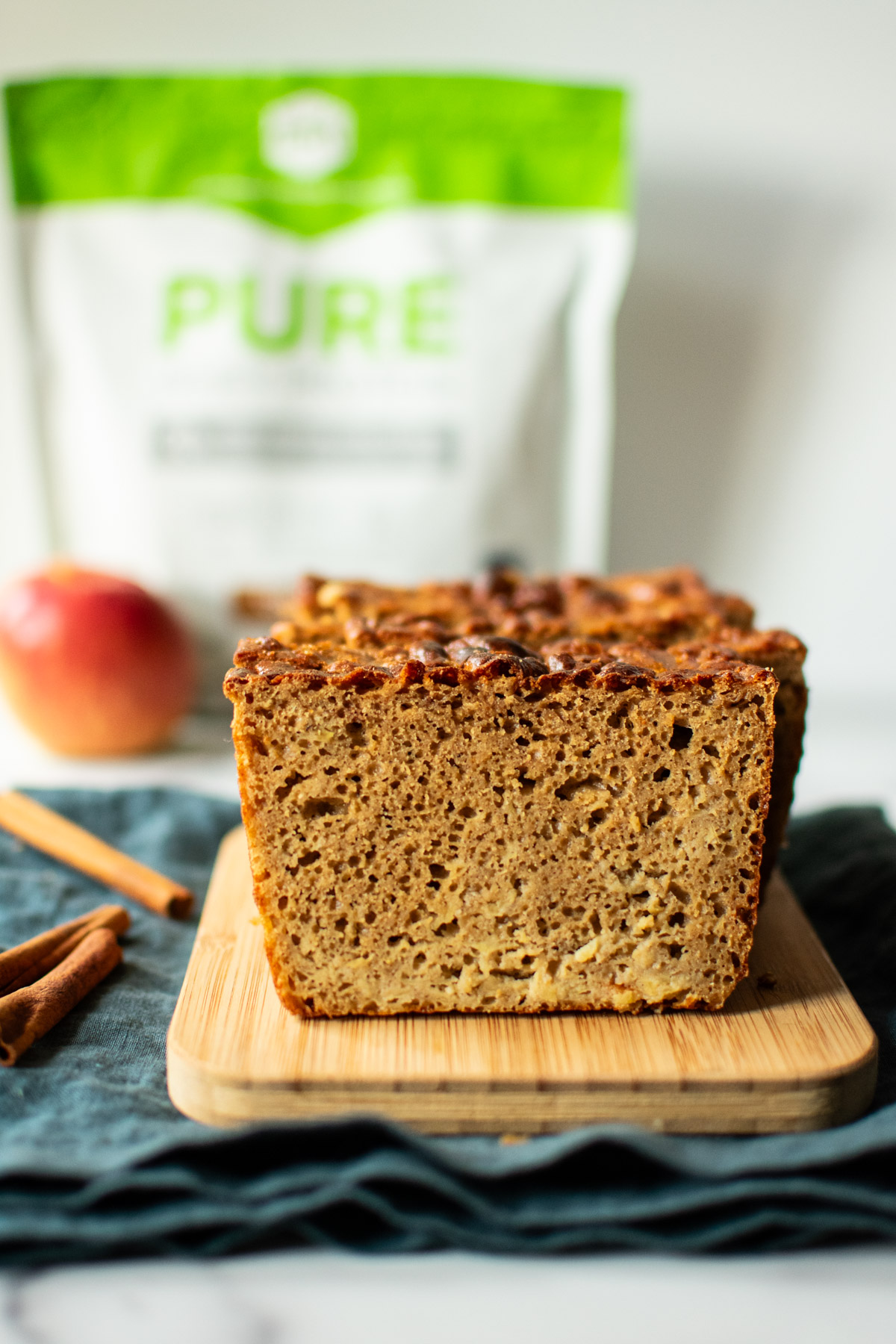 Apple Cinnamon Bread